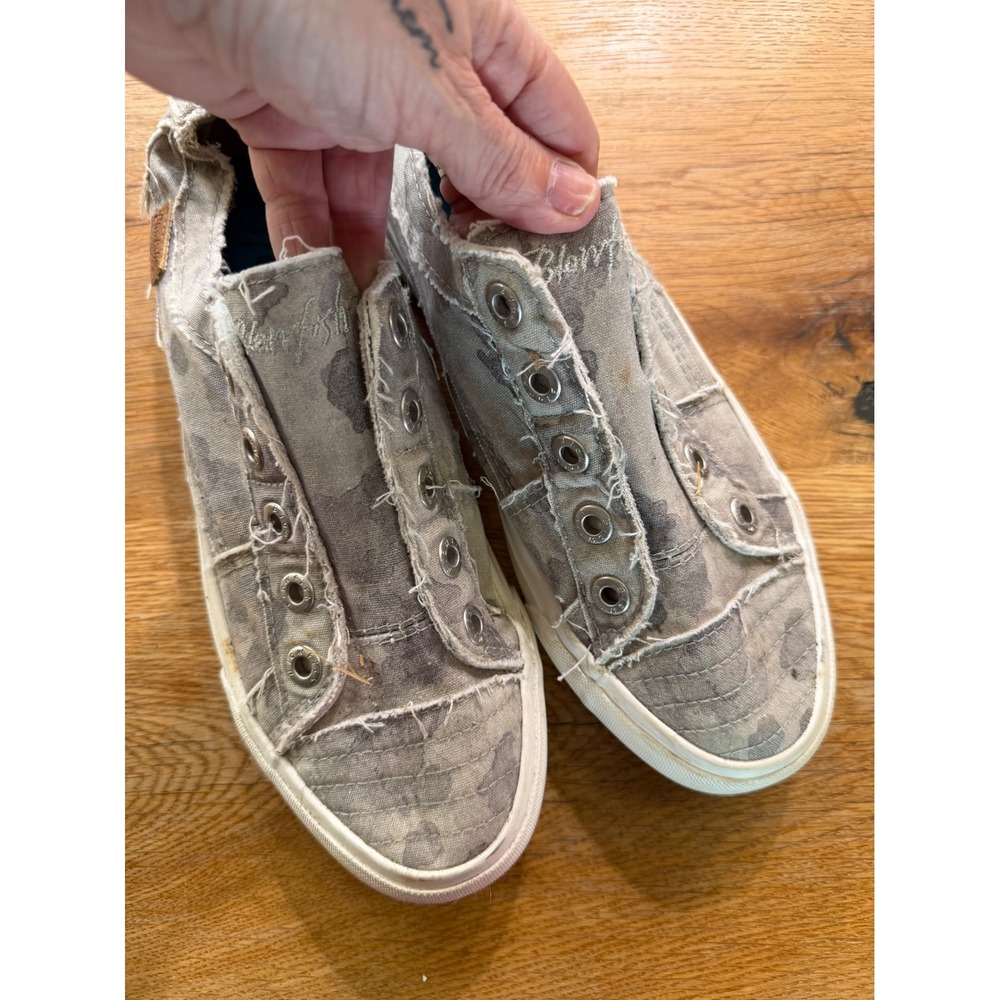 Blowfish Malibu Play Grey Camo Slip On Sneakers Distressed Canvas Shoes